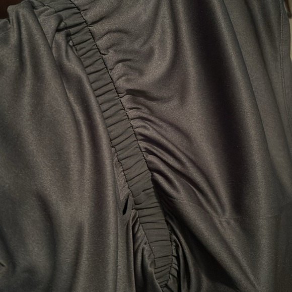 🖤NWT Express Portafino Black Sleeveless Romper Shorts Tie Waist - Picture 16 of 16